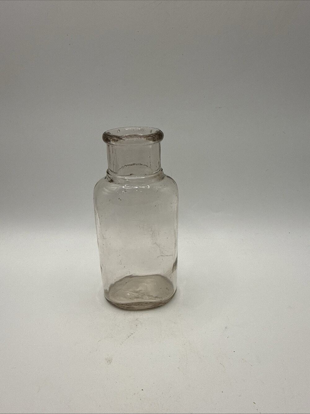 Owens Illinois Glass Vintage Apothecary Medicine Bottle D-21-10